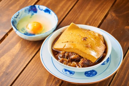 「肉豆腐」（180円）