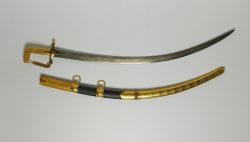 「アブドゥルアジーズ王の刀」 20世紀 キング・アブドゥルアジーズ財団所蔵